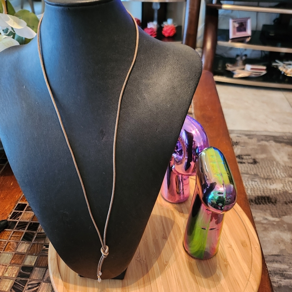 Swarovski leather necklace